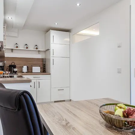 Eden Apartman